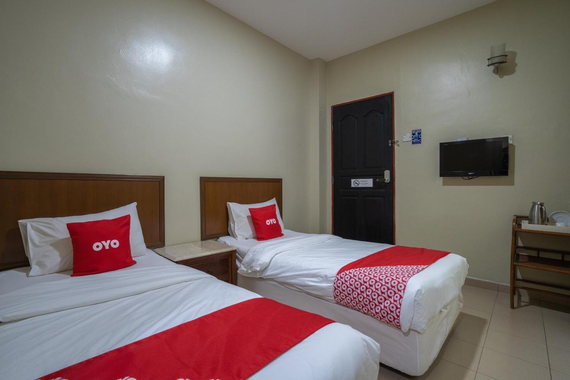 De Clinique Hotel Kampong Pasir Bogak Ngoại thất bức ảnh