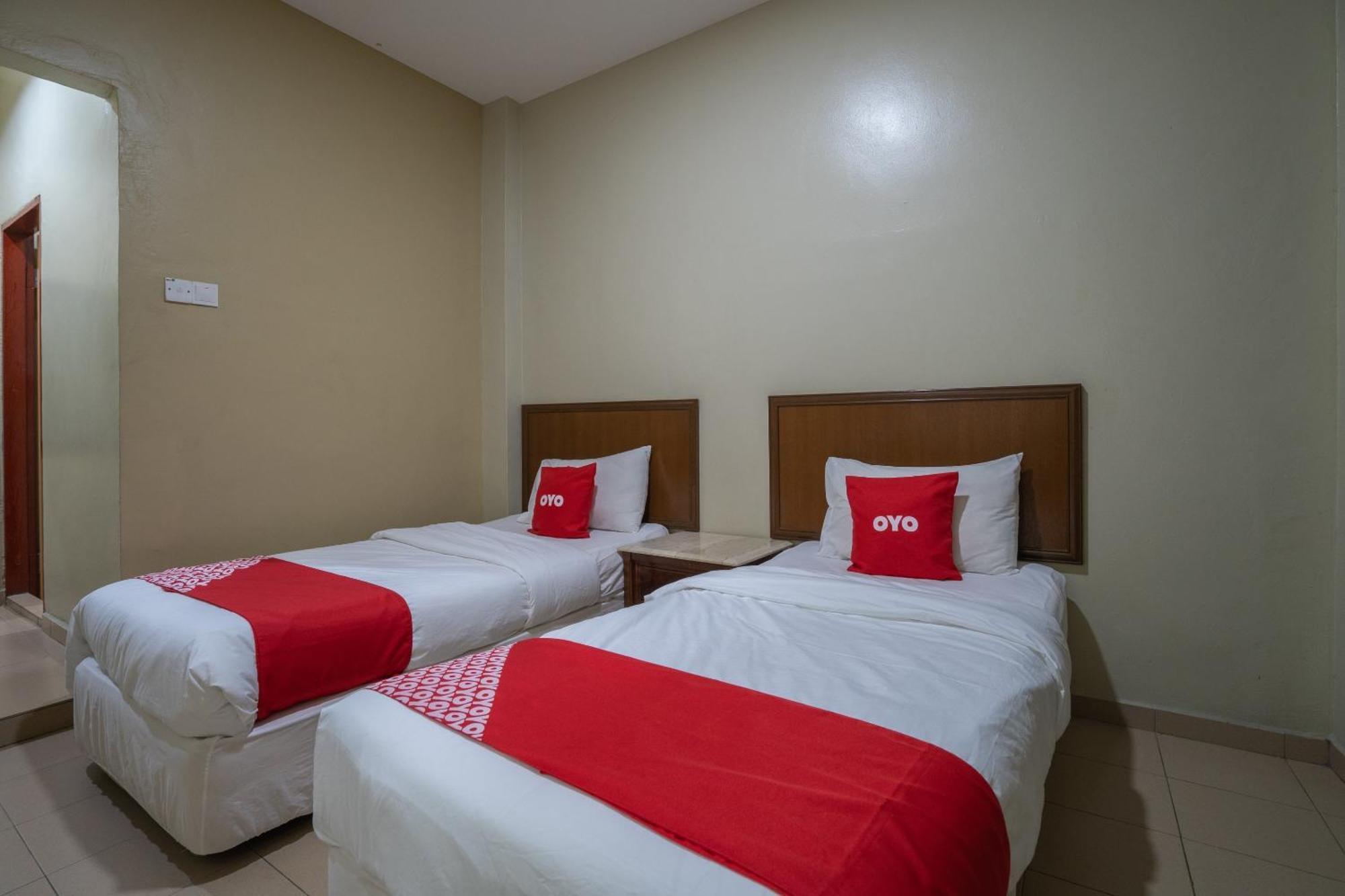 De Clinique Hotel Kampong Pasir Bogak Ngoại thất bức ảnh