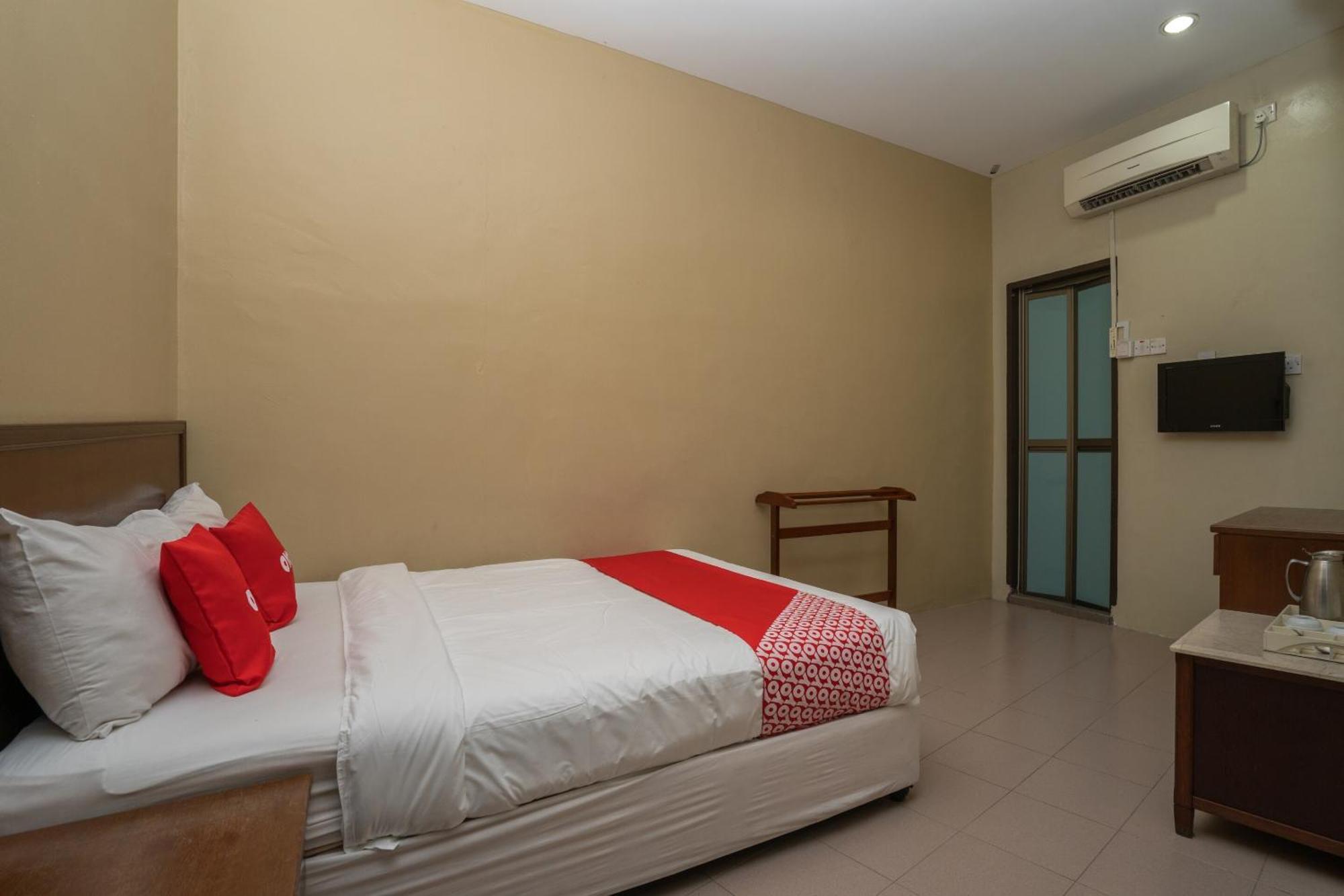 De Clinique Hotel Kampong Pasir Bogak Ngoại thất bức ảnh