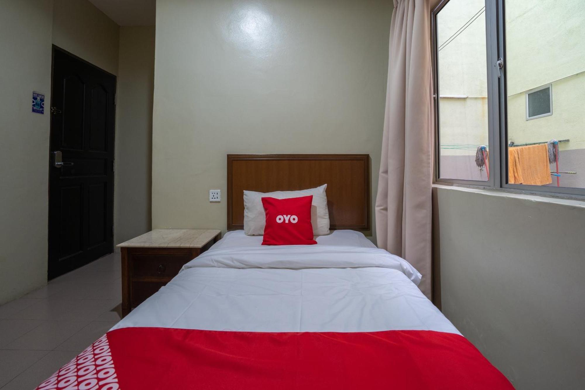 De Clinique Hotel Kampong Pasir Bogak Ngoại thất bức ảnh
