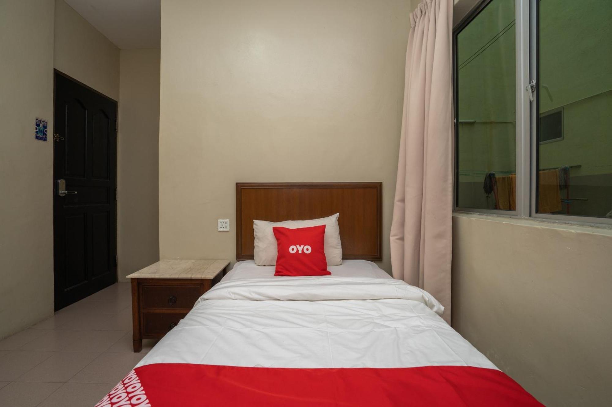 De Clinique Hotel Kampong Pasir Bogak Ngoại thất bức ảnh