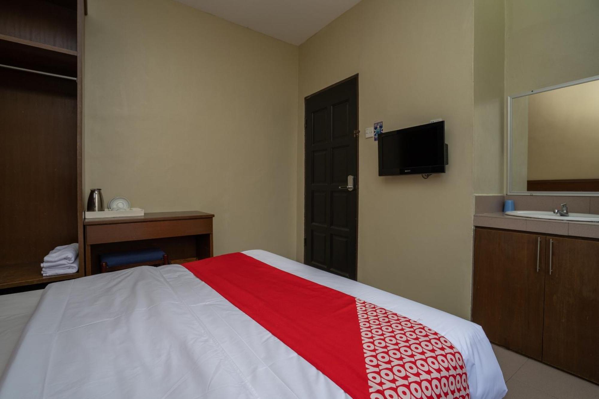 De Clinique Hotel Kampong Pasir Bogak Ngoại thất bức ảnh
