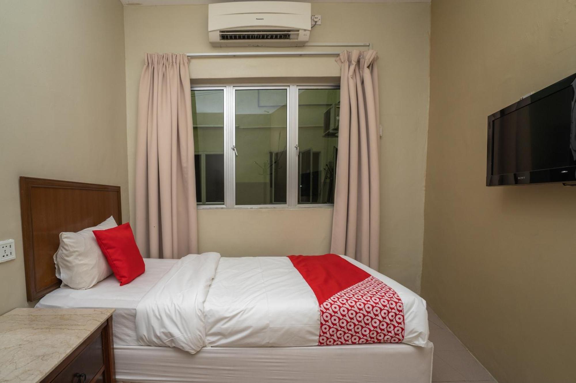 De Clinique Hotel Kampong Pasir Bogak Ngoại thất bức ảnh